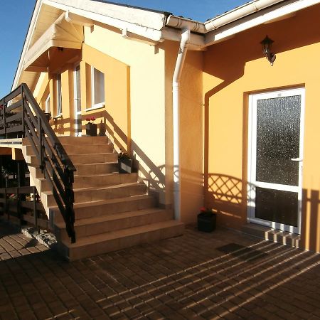 Pokoje Goscinne - Noclegi Charzykowy Exterior foto